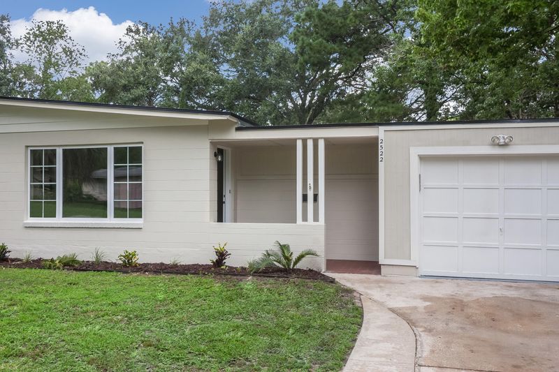 2522 Arlex Dr E, Jacksonville, FL 32211