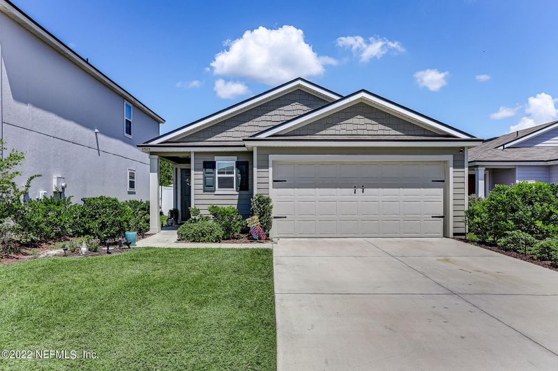 2525 Tall Grass Rd, Green Cove Springs, FL 32043