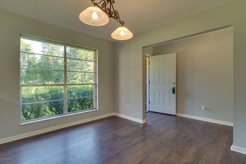 2532 Russell Rd, Green Cove Springs, FL 32043
