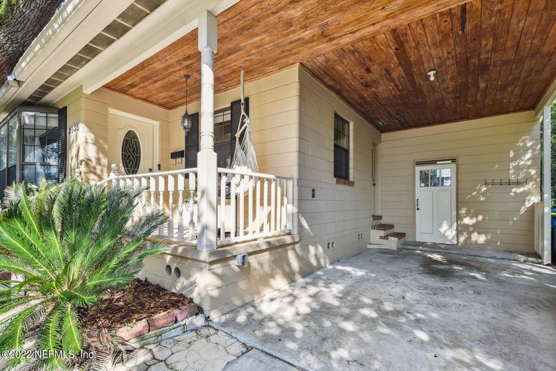 2535 Broward Rd, Jacksonville, FL 32218