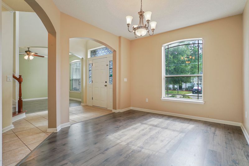 2536 Creekfront Dr, Green Cove Springs, FL 32043