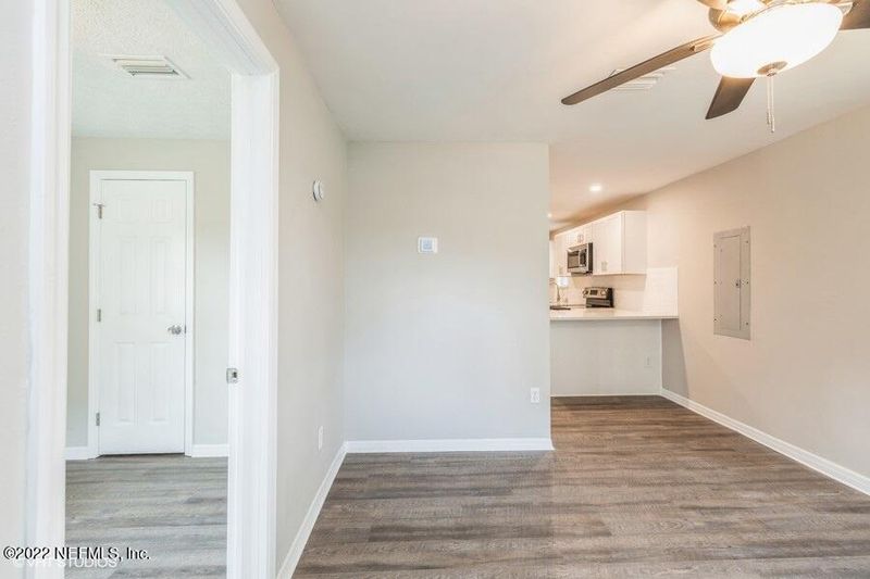254 Martin Luther King Jr Dr, Baldwin, FL 32234