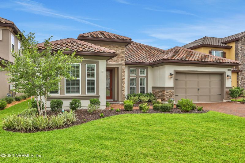 2542 Caprera Cir, Jacksonville, FL 32246