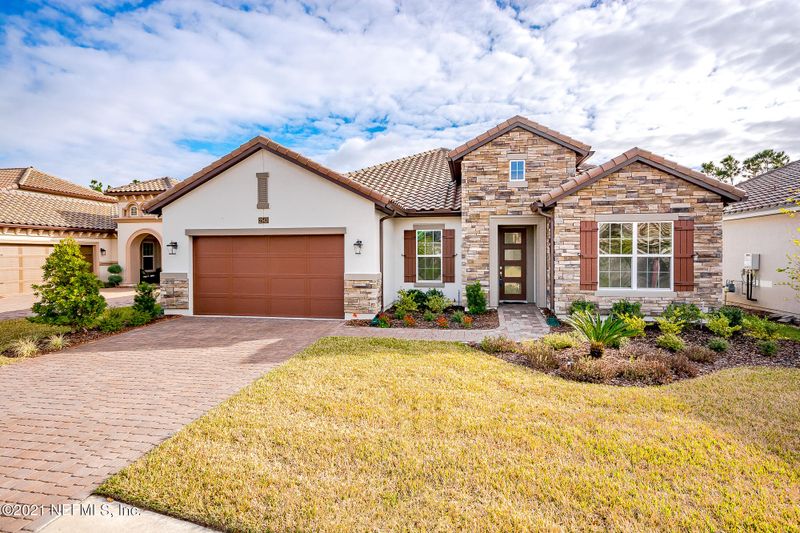 2543 Caprera Cir, Jacksonville, FL 32246