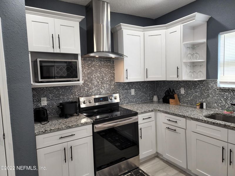 2543 Lewis St, Jacksonville, FL 32204