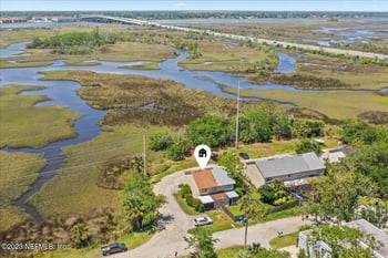 2545 Waters Edge Dr, Neptune Beach, FL 32266