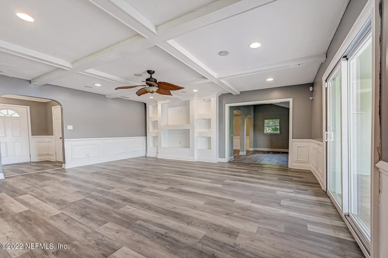 2547 Ribault Scenic Dr, Jacksonville, FL 32208