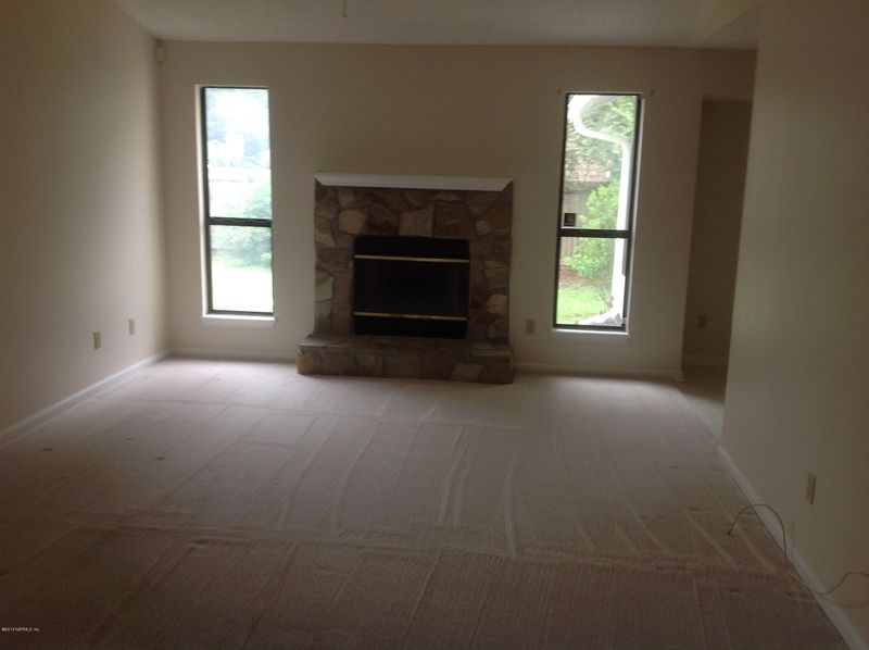 2551 Eiffel Cir W, Jacksonville, FL 32210