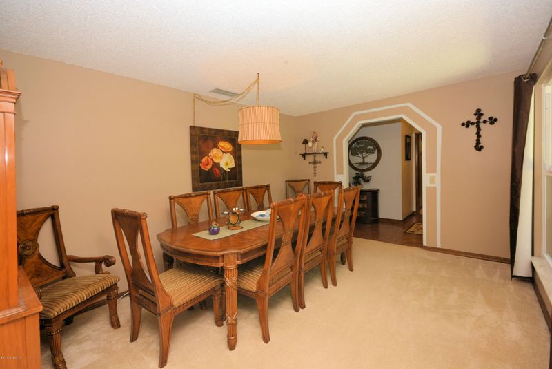2552 Bottomridge Dr, Orange Park, FL 32065