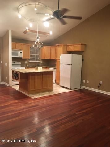 2556 White Horse Rd W, Jacksonville, FL 32246