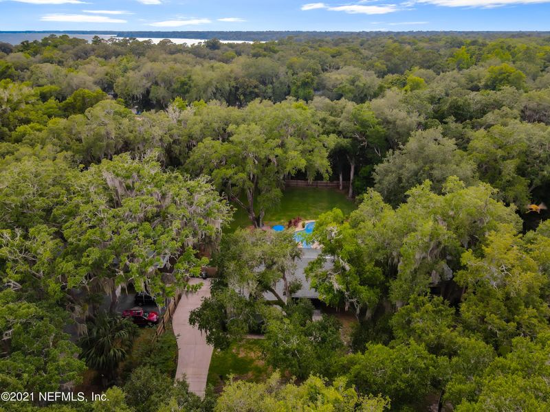 2558 Red Fox Rd, Orange Park, FL 32073