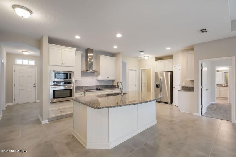 256 Deerfield Meadows Cir, St Augustine, FL 32086