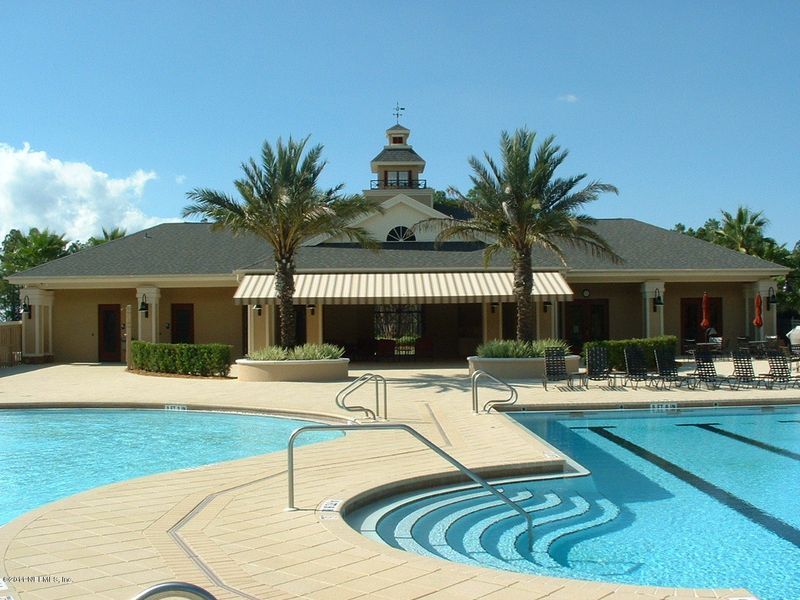 256 N Aberdeenshire Dr, St Johns, FL 32259