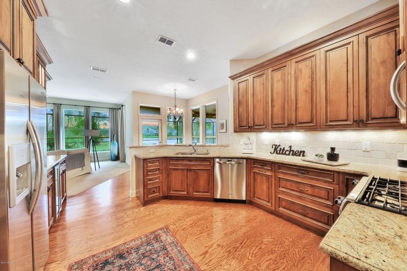 256 N Mill View Way, Ponte Vedra Beach, FL 32082