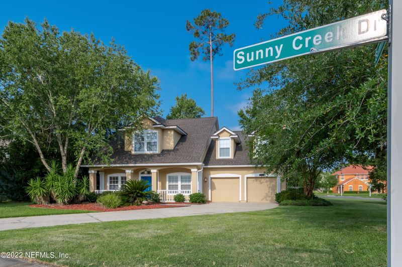 2561 Sunny Creek Dr, Fleming Island, FL 32003