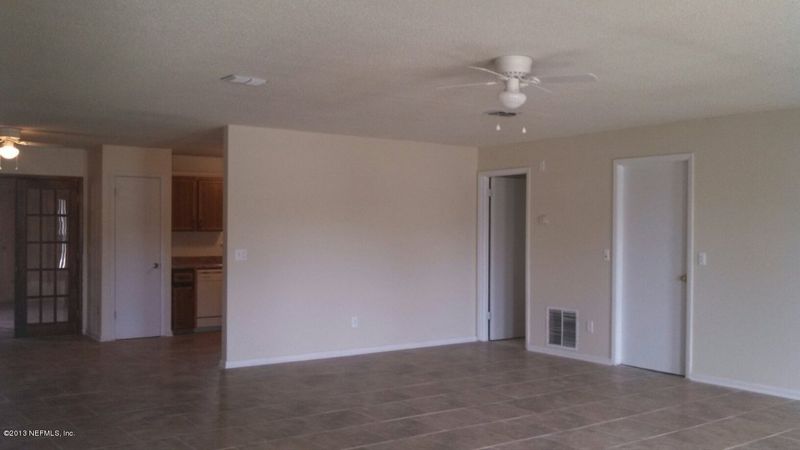 2568 Bremen Ct, Jacksonville, FL 32216