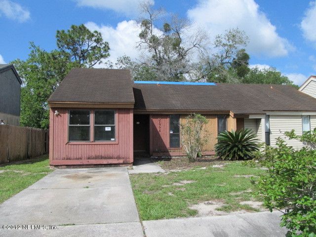 2568 Green Spring Dr, Jacksonville, FL 32246