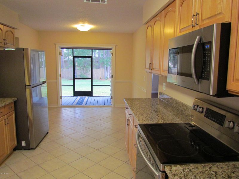 2568 Ridgecrest Ave, Orange Park, FL 32065