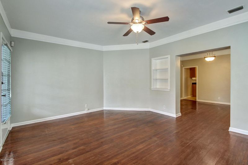2570 Post St, Jacksonville, FL 32204