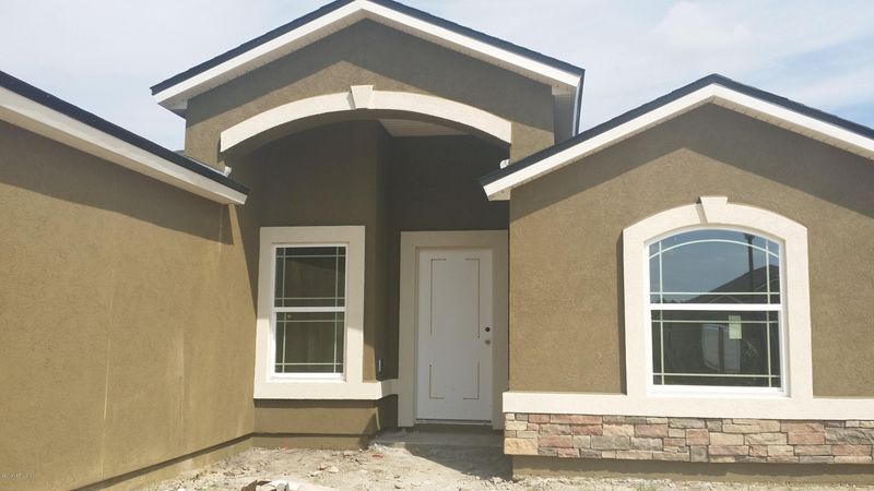 2575 Sir Galahad Dr, Jacksonville, FL 32254