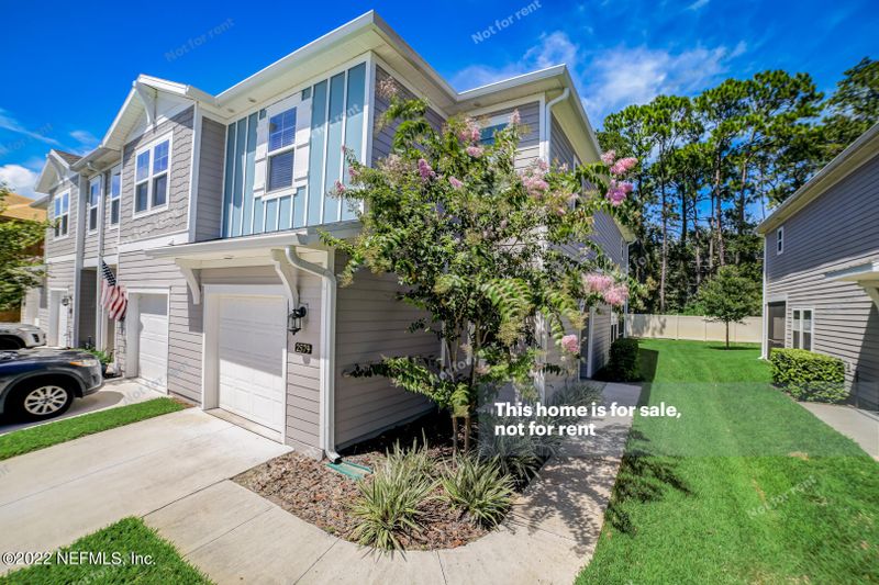 2579 Sandy Dune Dr, Jacksonville, FL 32233