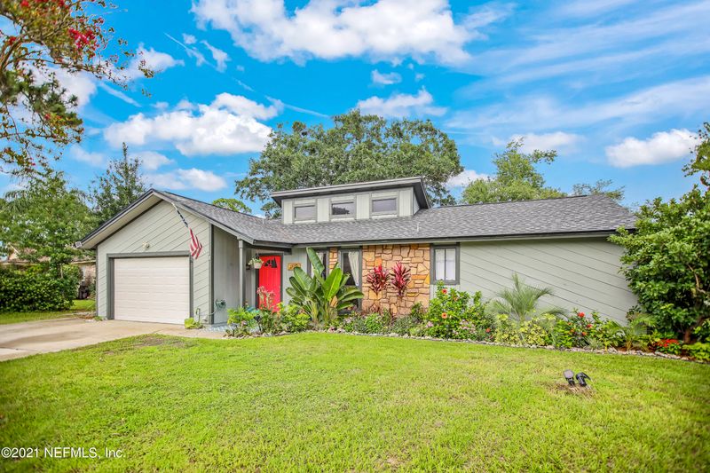 2587 Summer Tree Rd E, Jacksonville, FL 32246