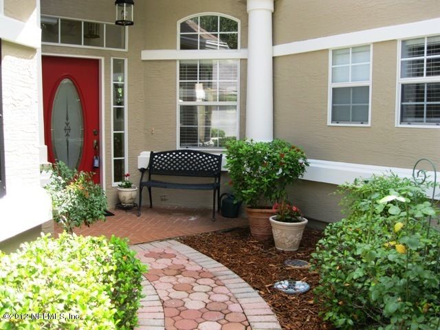 260 Sweetbrier Branch Ln, St Johns, FL 32259