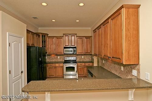 2605 Country Side Dr, Orange Park, FL 32003