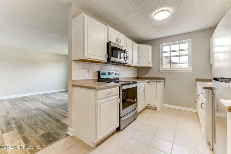 2605 Sandusky Ave E, Jacksonville, FL 32216