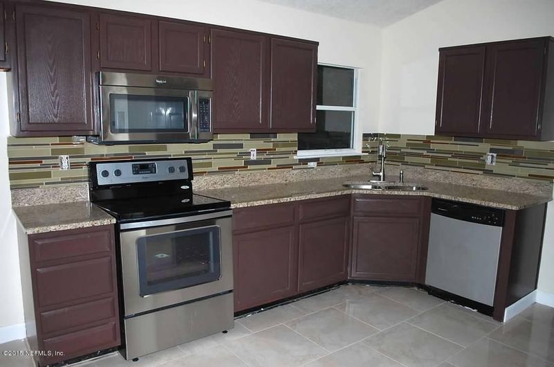 261 Sondra Cove Trl E, Jacksonville, FL 32225
