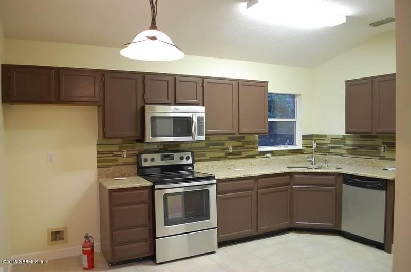 261 Sondra Cove Trl E, Jacksonville, FL 32225