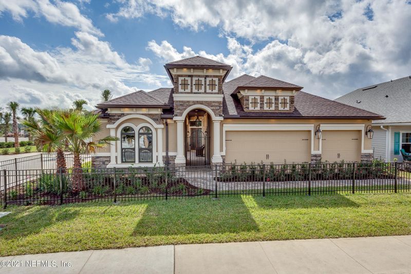 261 Topside Dr, St Johns, FL 32259