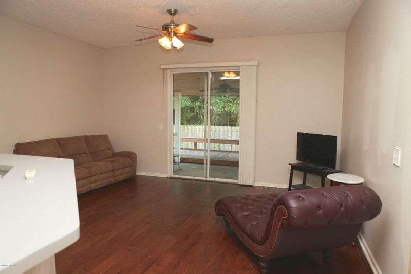 2613 Dalmation Ln E, Jacksonville, FL 32246