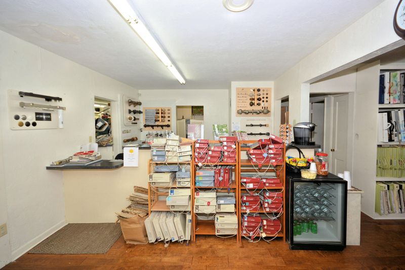 2618 University Blvd W, Jacksonville, FL 32217