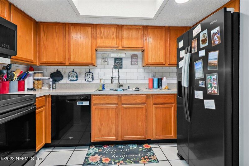 2624 Sunnyside Dr, Orange Park, FL 32073