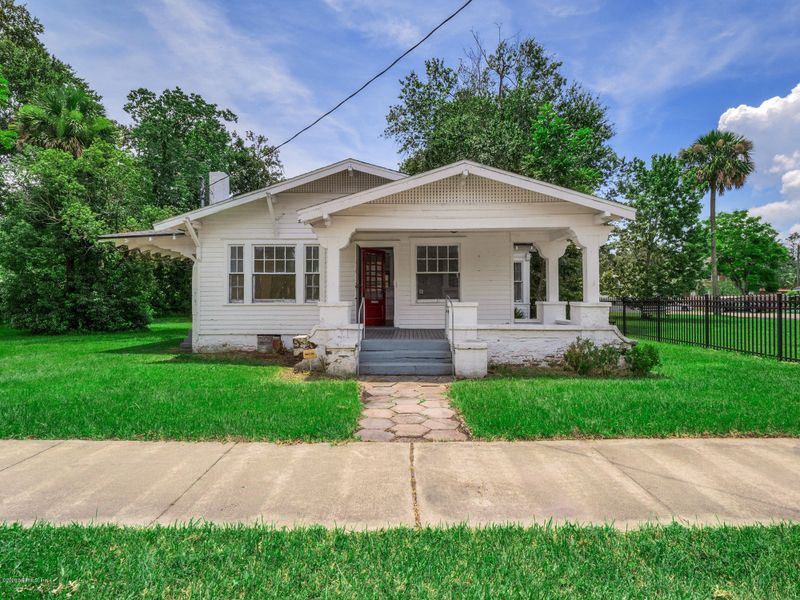 2626 Park St, Jacksonville, FL 32204