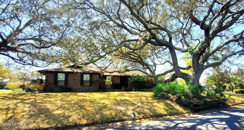 2627 Bottomridge Dr, Orange Park, FL 32065