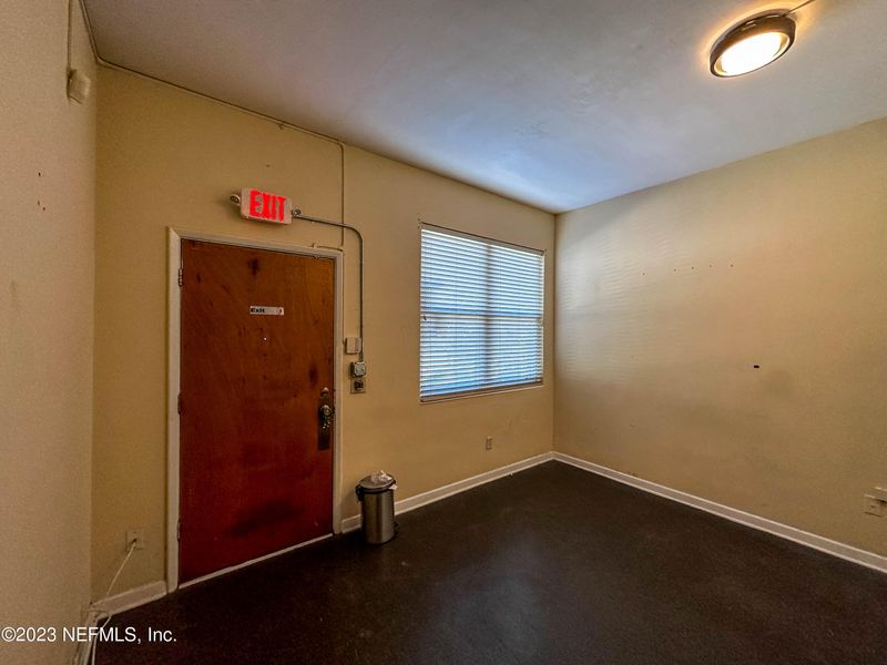 2628 University Blvd, Jacksonville, FL 32217