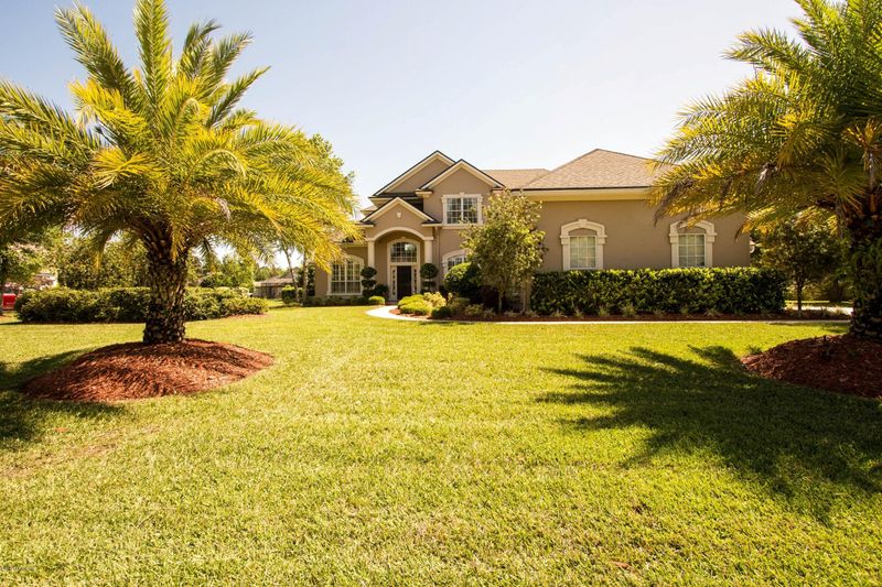 2629 Country Side Dr, Fleming Island, FL 32003