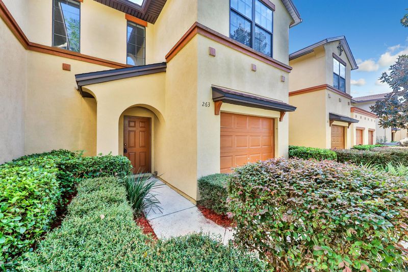263 Beech Brook St, St Johns, FL 32259