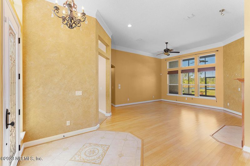 263 Holland Dr, St Augustine, FL 32095