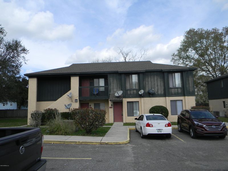 2630 Jammes Rd, Jacksonville, FL 32210