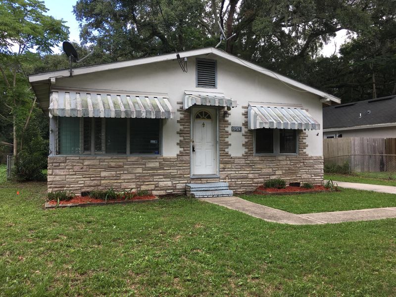 2643 Glen Mawr Rd, Jacksonville, FL 32207