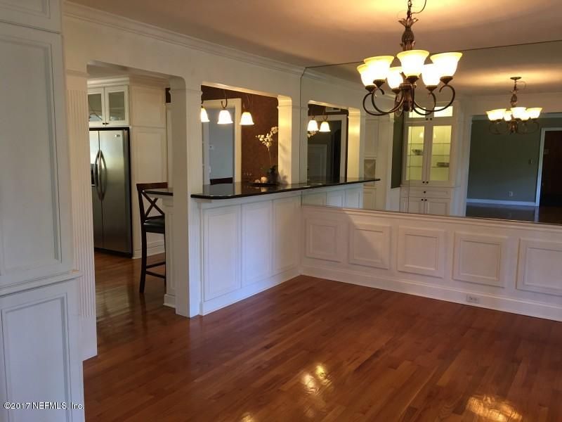 2644 Red Fox Rd, Orange Park, FL 32073