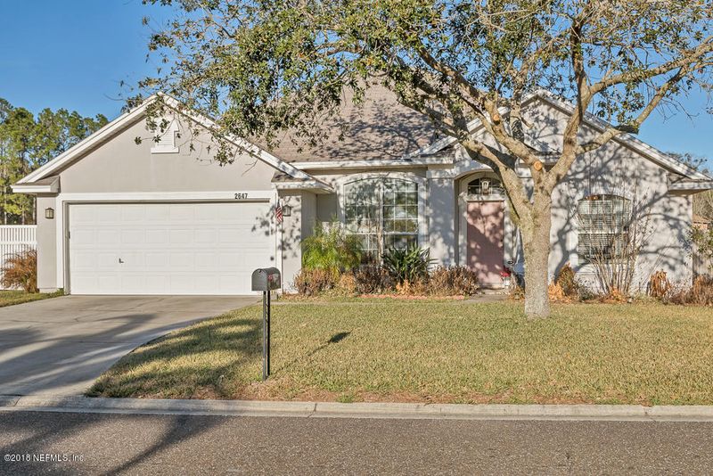 2647 Coachman Lakes Dr, Jacksonville, FL 32246