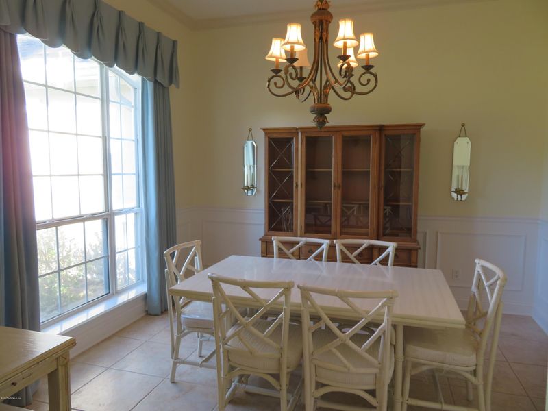 2649 Seneca Dr, St Johns, FL 32259