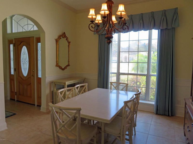2649 Seneca Dr, St Johns, FL 32259