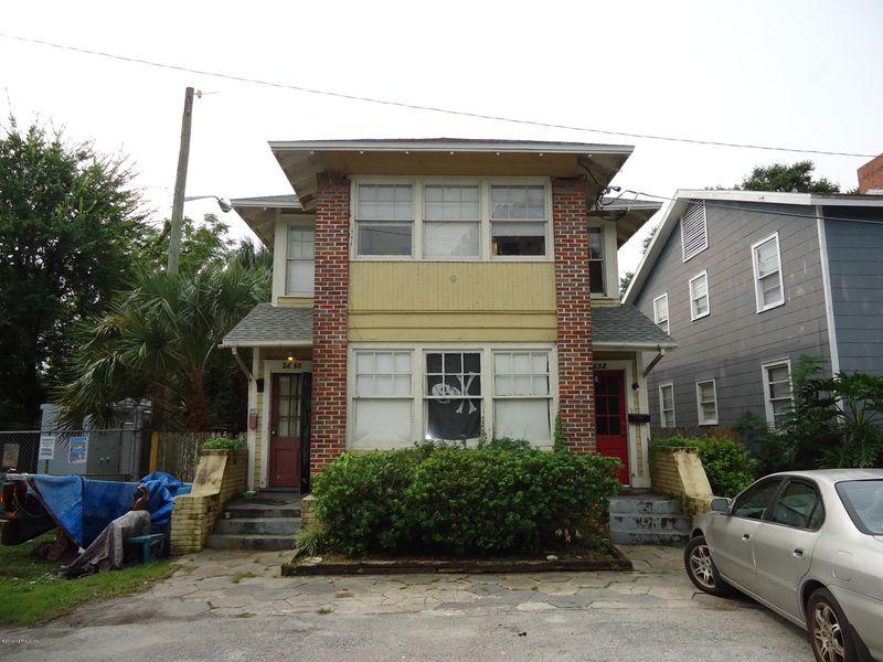 2650 Gale Ct, Jacksonville, FL 32204