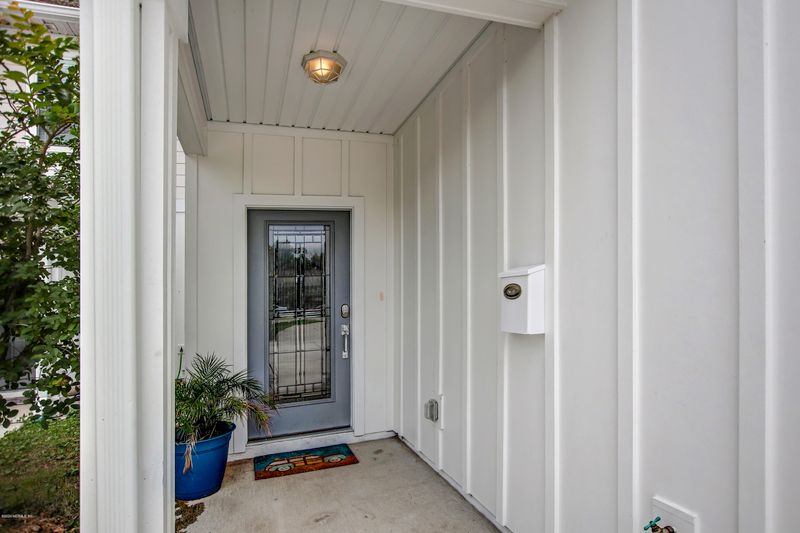 2652 Almonaster St, Jacksonville Beach, FL 32250