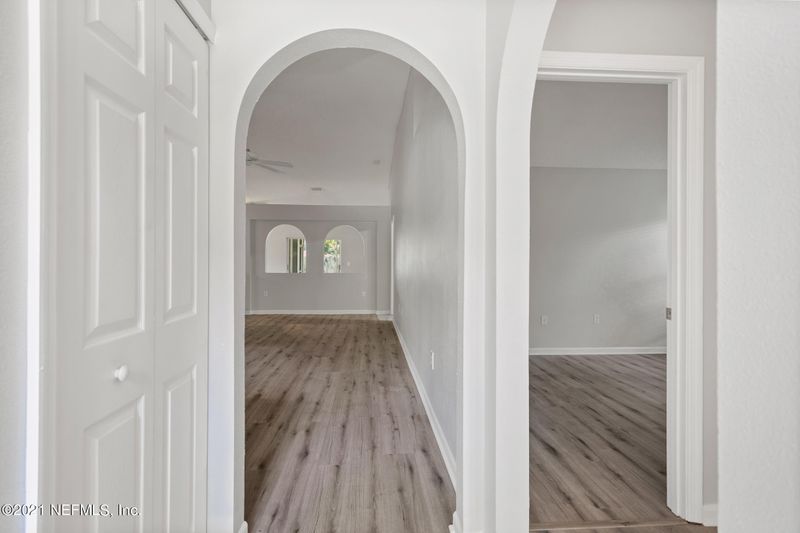 2653 Cobblestone Forest Cir E, Jacksonville, FL 32225